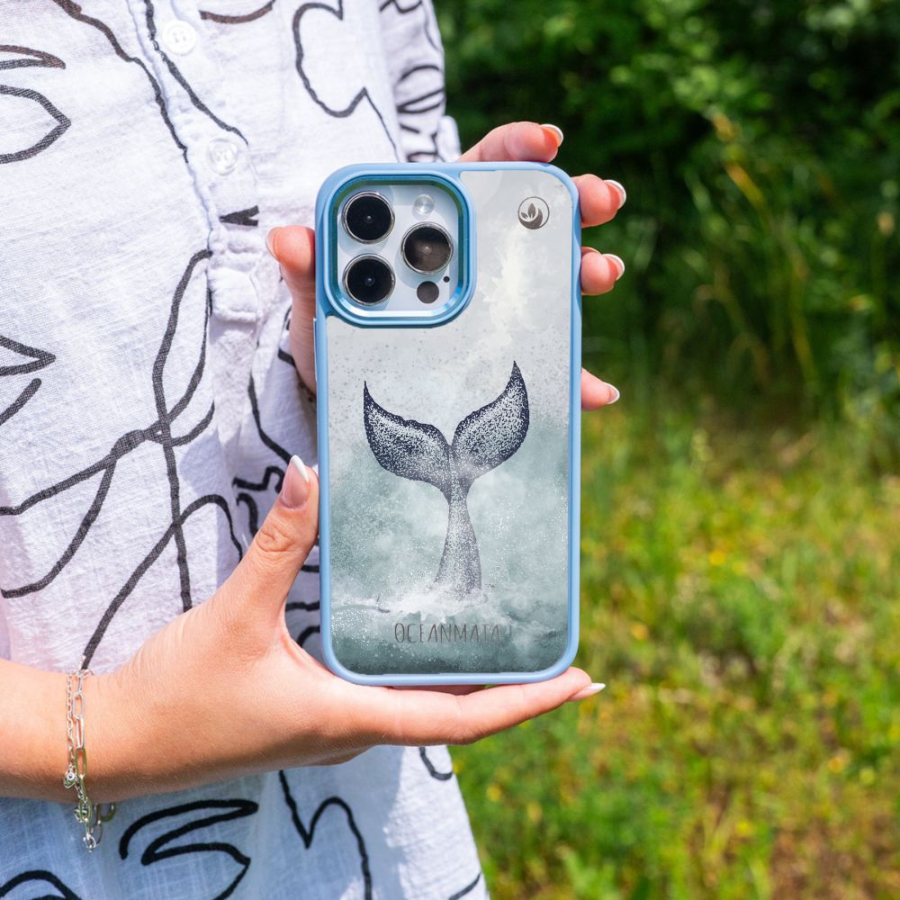 iPhone 16 Hülle - Delfin blau - "Dolphin" - nachhaltig – Ansicht 4