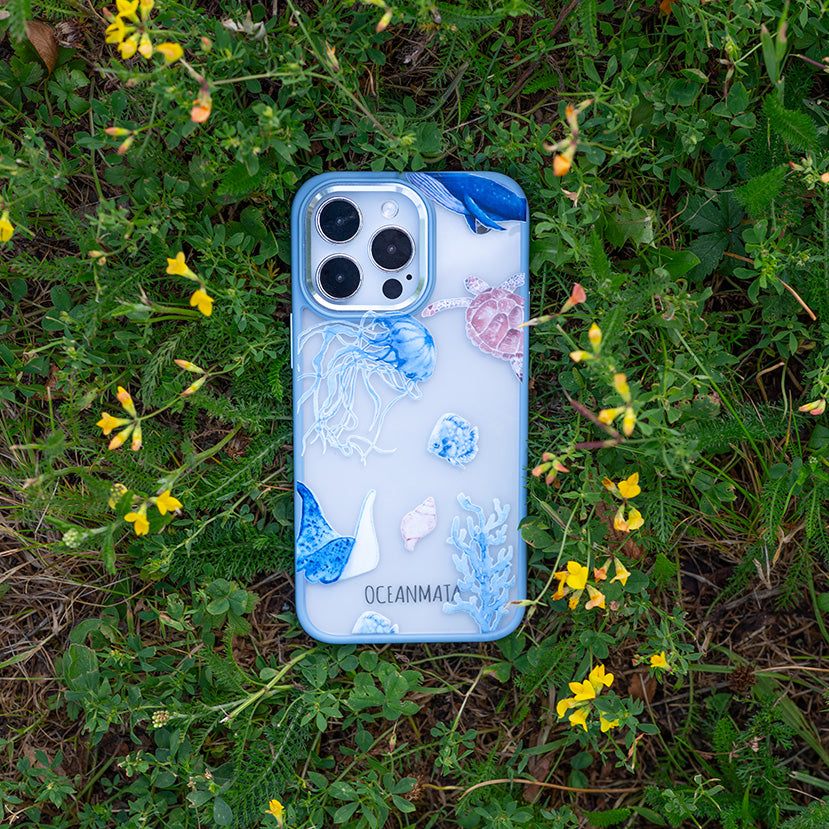 iPhone 11 Hülle - Schildkröte bunt - "Turtle & Friends" - nachhaltig