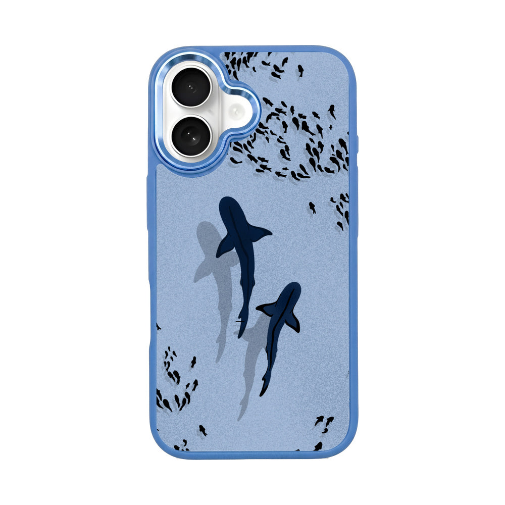iPhone 16 hoesje - Shark Blue - "Into the blue" duurzaam