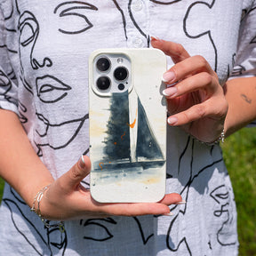 iPhone 14 pro Hülle - Segeln weiß - "Golden Horizon" - nachhaltig