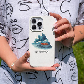 Biologisch abbaubare Handyhülle iPhone 15 pro max Norway — kompostierbar — in der Hand
